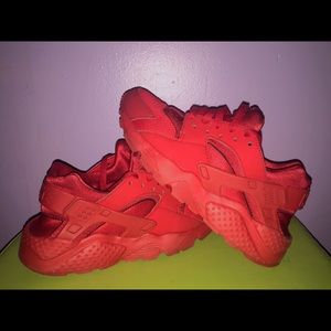 Nike Red Huaraches